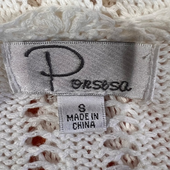 White crocheted cardigan with bell sleeves. Size S - Picture 9 of 10